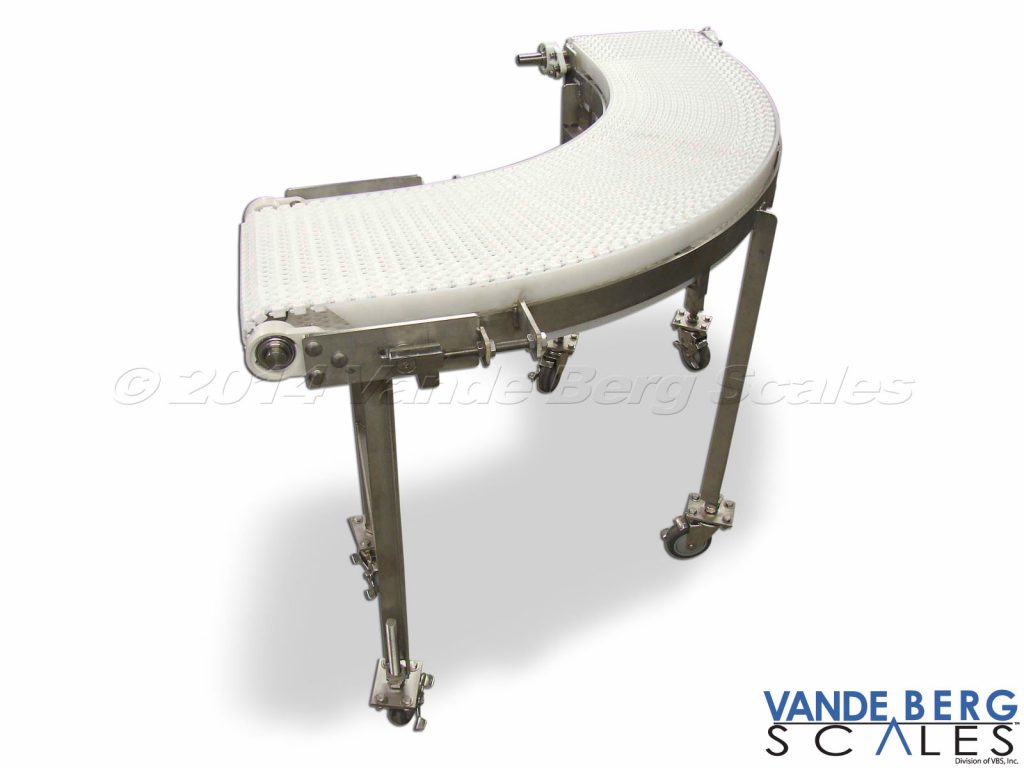 Portable powered washdown 90-deg curved conveyor easily connects two conveyor tangent points.